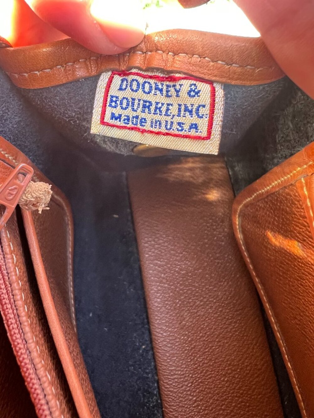 Vintage Dooney & Bourke AWL Black Brown Pebbled Leather Crossbody Bag USA - Picture 13 of 14